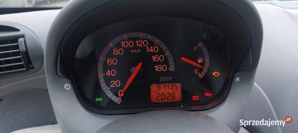 Seicento 11 2004r niski przebieg sprzedam Łódź