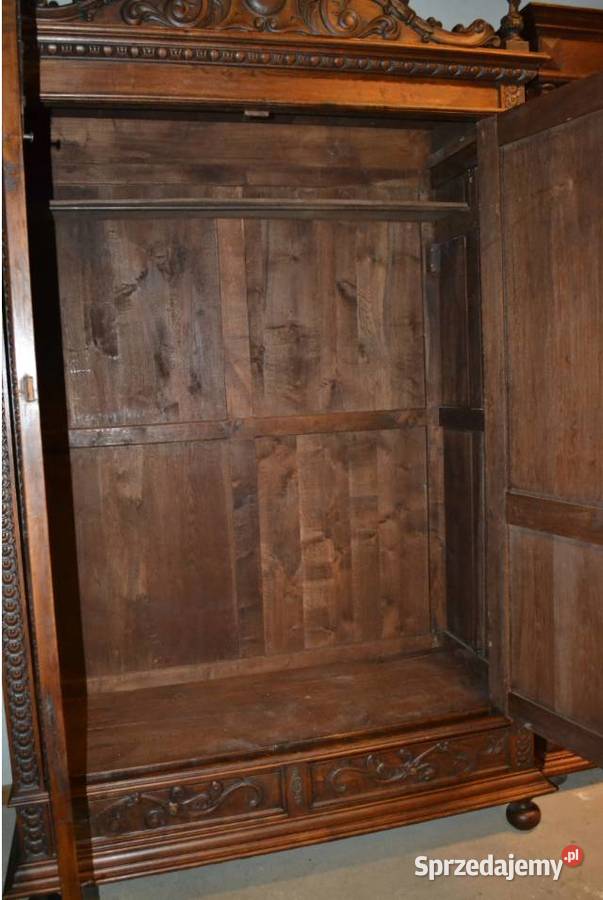 Wspaniała szafa hiszpańskasklep Dąbrowa Górnicza