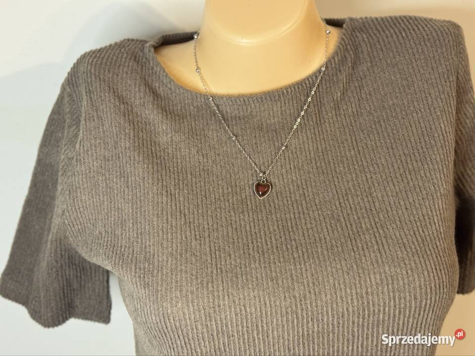 Delikatny naszyjnik z serduszkiem srebrny kolor mazowieckie Pruszków