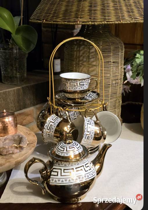 129 Zestaw herbaciany 6 filiżanek ze spodkiem Zabrze