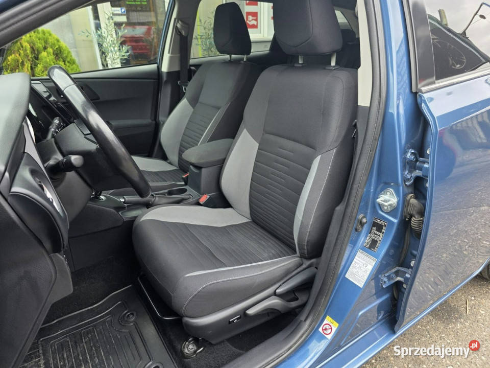 Toyota Auris 18 Hybryda 136 Automat Kamera ogranicznik prędkości Słupsk sprzedam