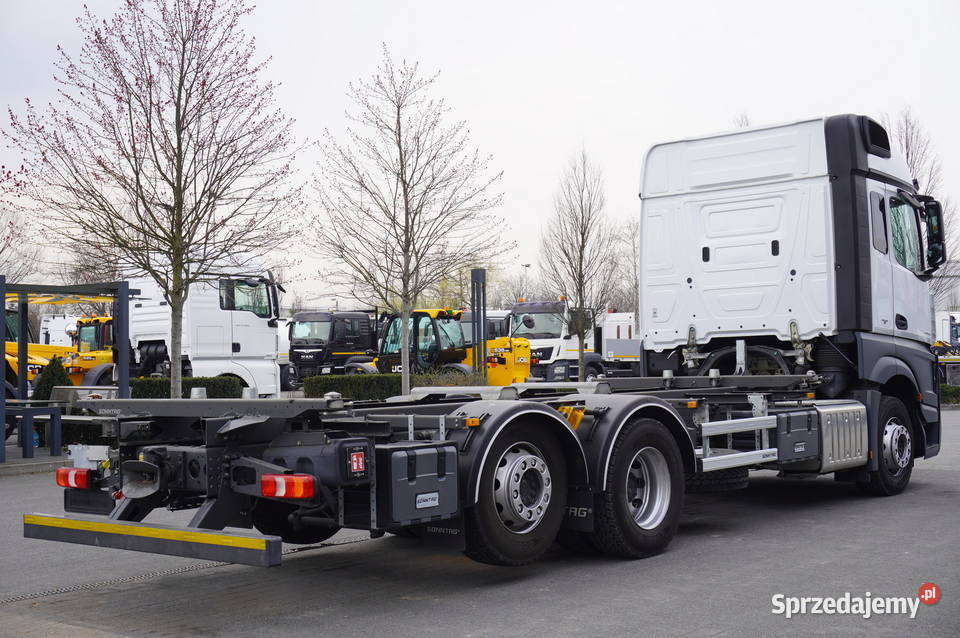 MercedesBenz Actros 2540 6x2 10 Kabina 5 Kraków