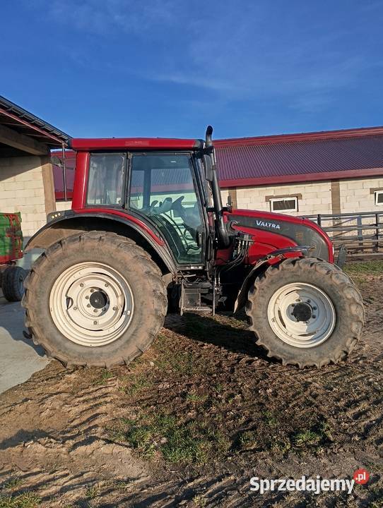 Valtra n121 podlaskie Moniuszki