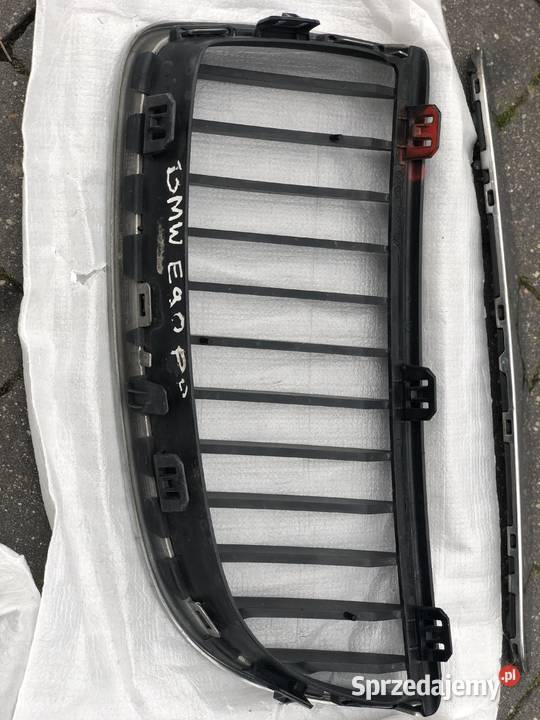 Atrapa grill nerki bmw e90 przedlift stan sprzedam