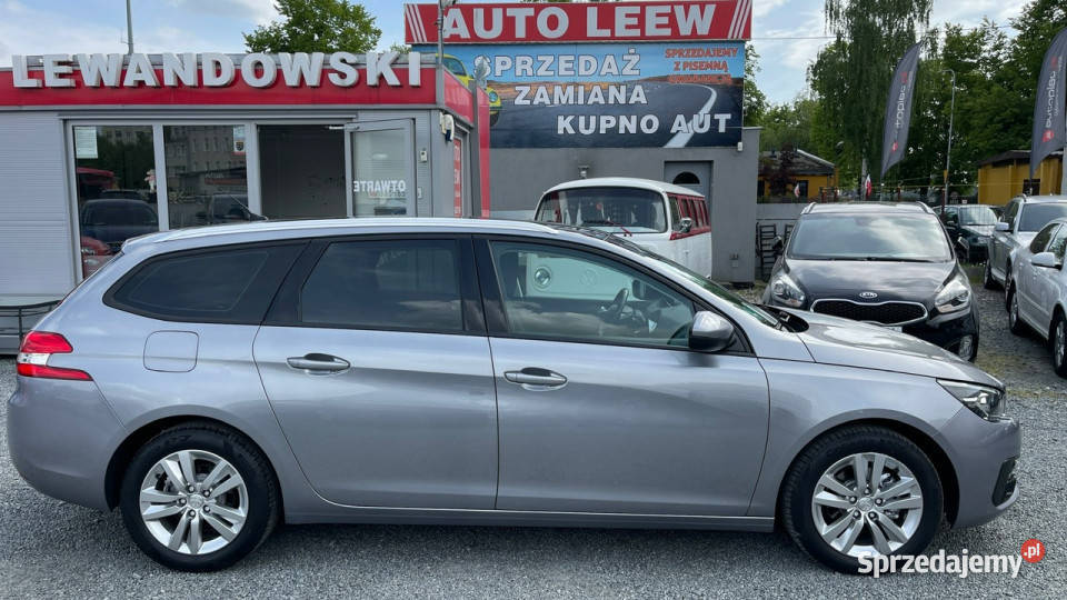 Peugeot 308 Zarejestrowany Ubezpieczony T9 światła do jazdy dziennej Elbląg