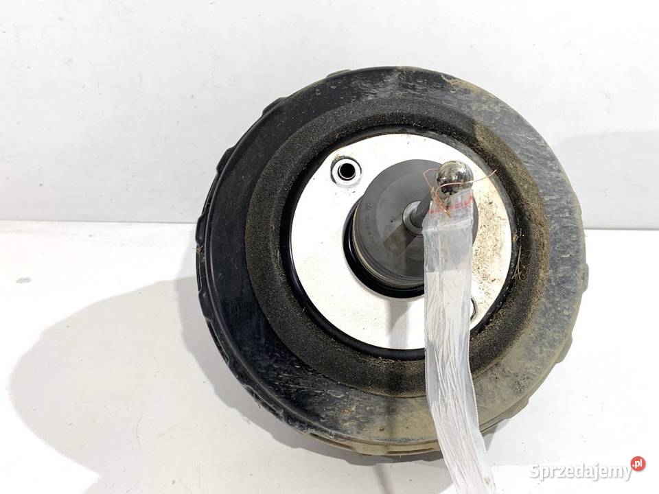 SERWO HAMULCOWE OPEL ASTRA J 13338058 Hatchback