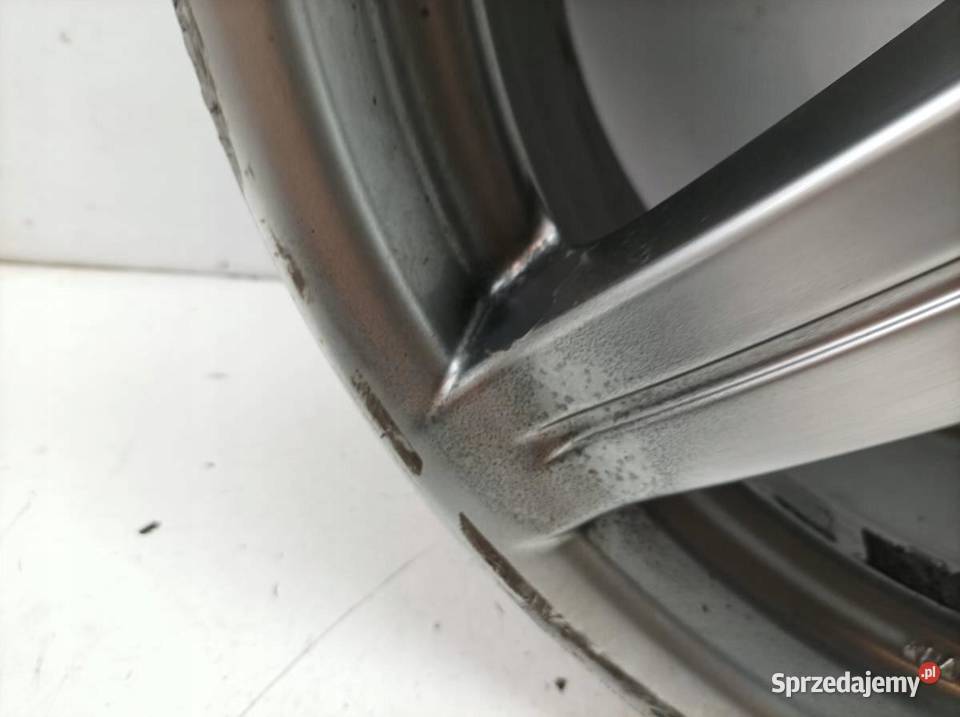 FELGA ALUMINIOWA R18 5X108 ET48 OC68MM 8JX18H2