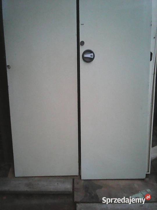 Metalowe drzwi do szafy o szerokości 100 Radom sprzedam