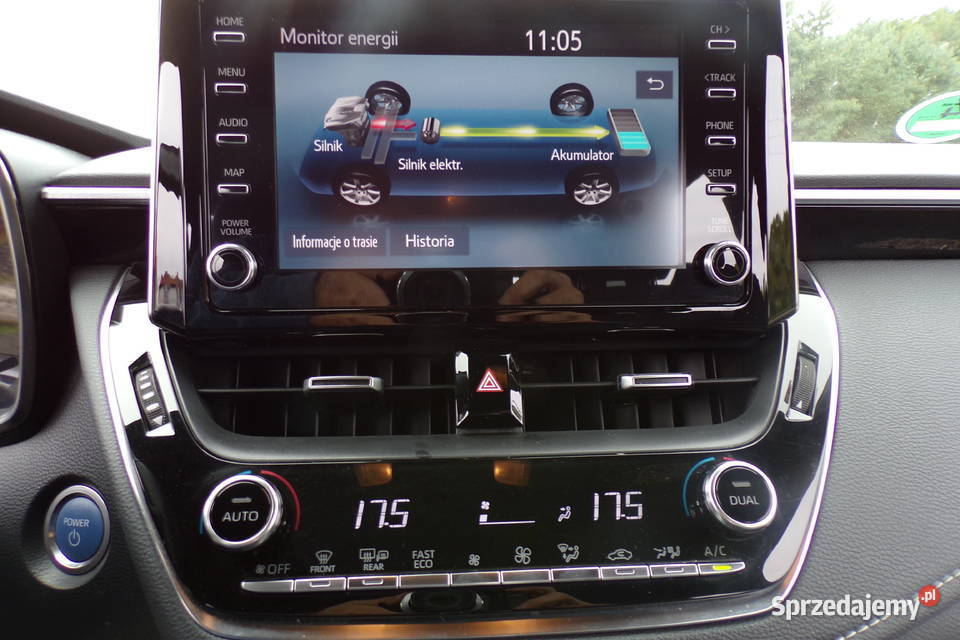 Toyota Corolla XII Kombi 18 Hybrid Sports asystent pasa ruchu wielkopolskie Piła