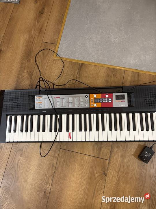 Zestaw organy krzesło Trzcianka