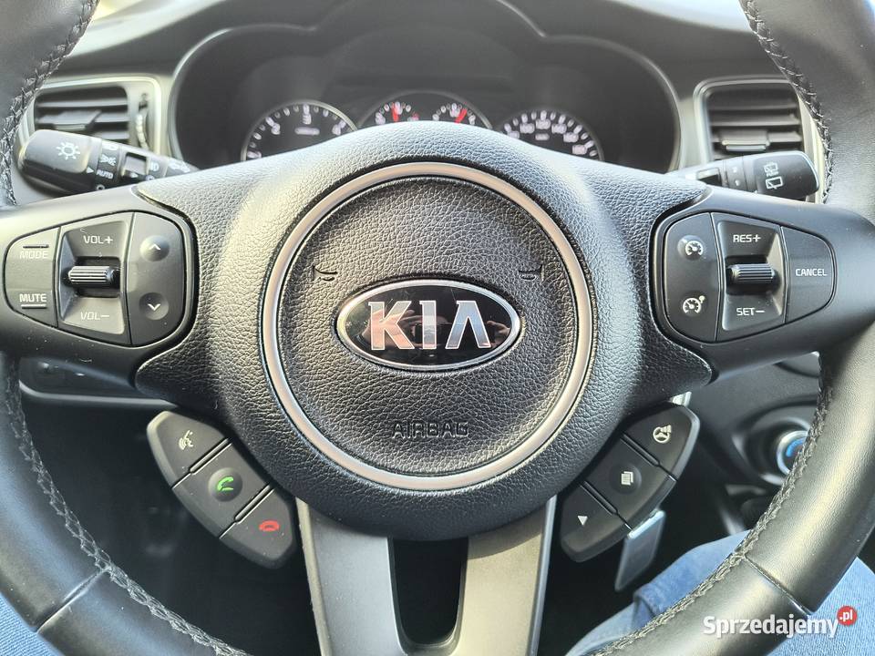 Kia Carens 7mio osobowa 140 przebiegu świętokrzyskie Starachowice