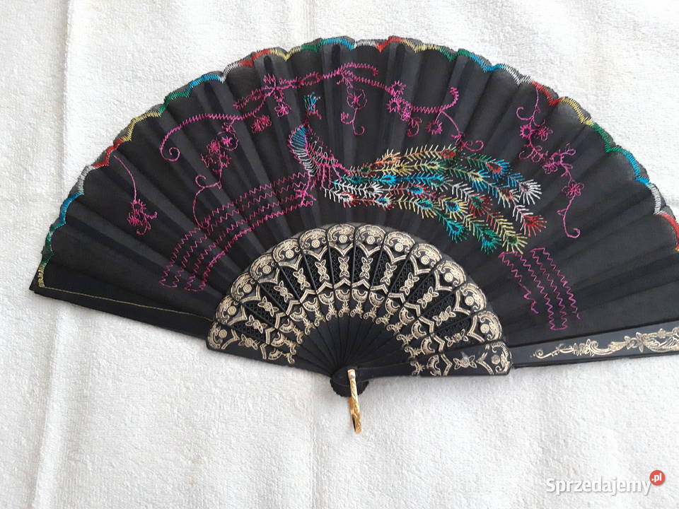 wachlarz tkanina z haftem damski