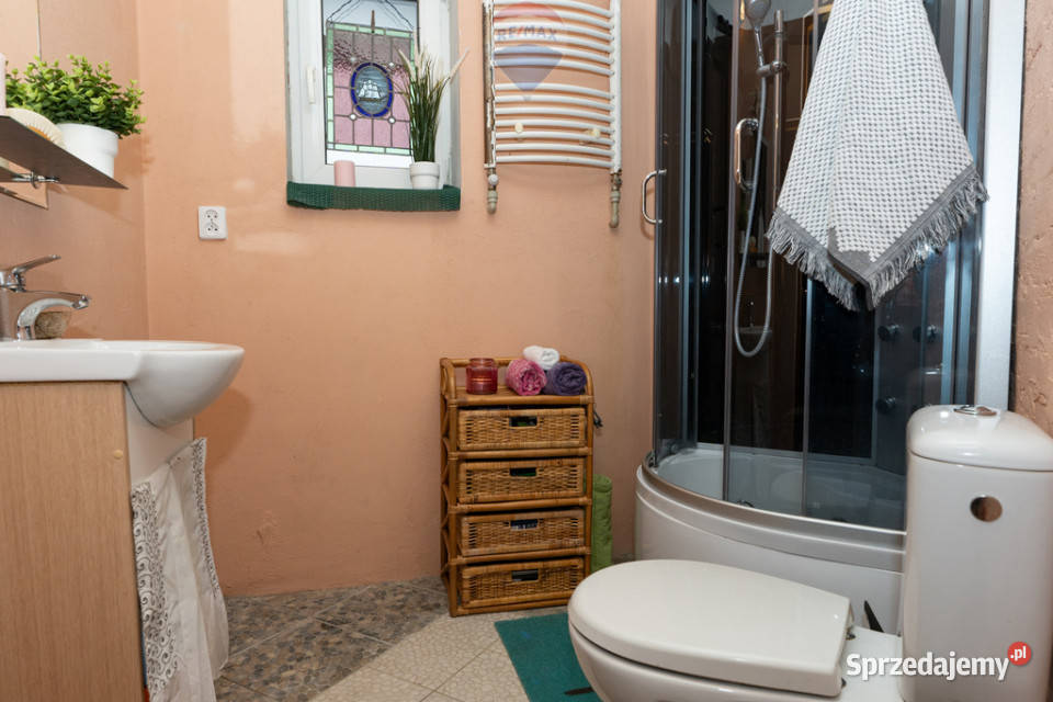 Dom z własnym stawem i wyspą pod Toruniem Obory kujawsko-pomorskie