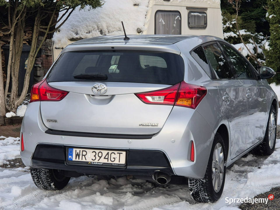 Toyota Auris 2013r 16B 133 Bogata Piękna Stan wspomaganie kierownicy Radom