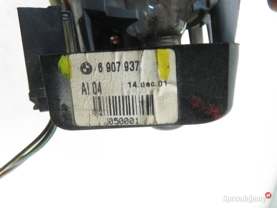LAMPA LEWA TYLNA KLAPA BMW 3 E46 6907945 6907937 osobowe małopolskie