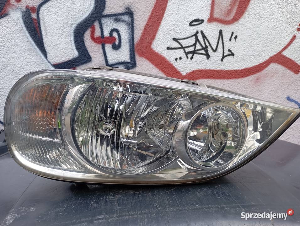 REFLEKTOR PRZEDNI LEWY KIA CARNIVAL 2903 CRDI Szczecin