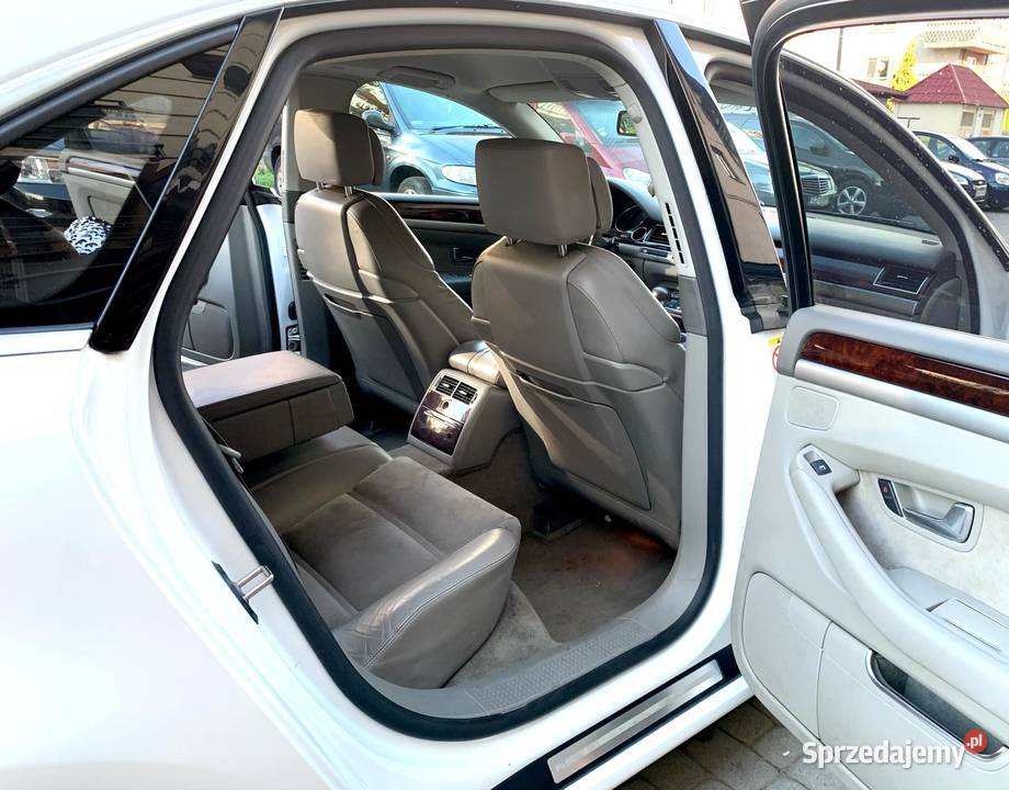 Sprzedam piękną rzadko spotykaną audi A8 D3 2009 wielofunkcyjna kierownica Nowy Sącz