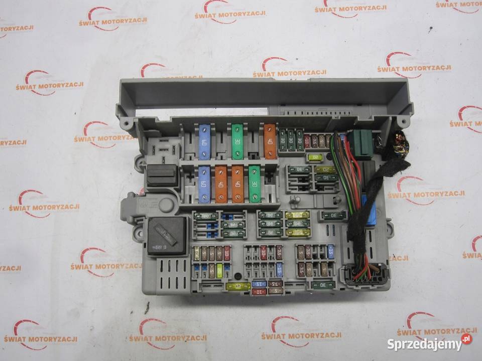 BMW E87 E81 SPORT 06r skrzynka bezpieczników świętokrzyskie Kielce