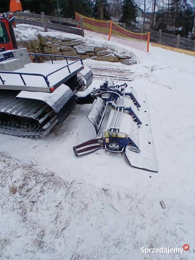 Ratrak Pistenbully 100