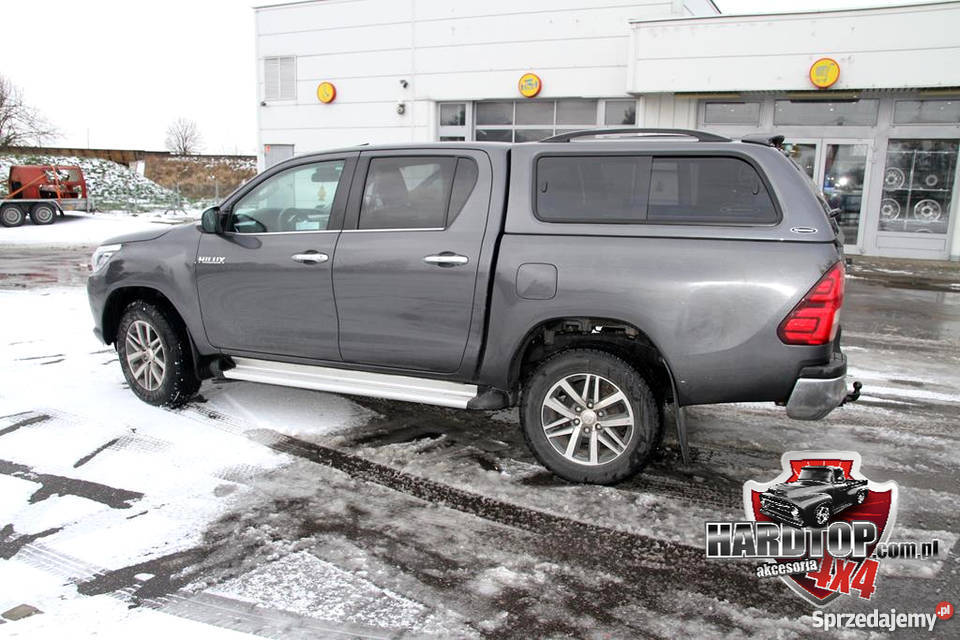 Zabudowa Hardtop Toyota Hilux 2017 4 Karoseria Pasłęk
