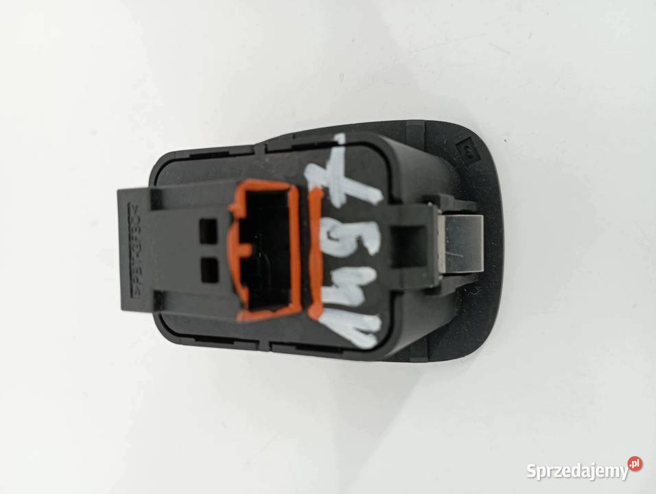 PRZEŁĄCZNIK HAKA HOLOWNICZEGO 31399328 Volvo XC