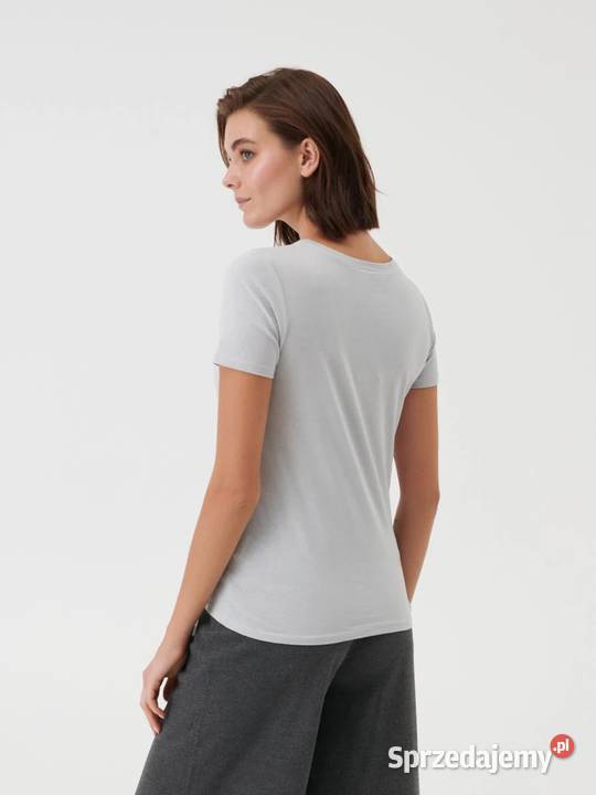 szary tshirt Sinsay Odzież damska Olkusz