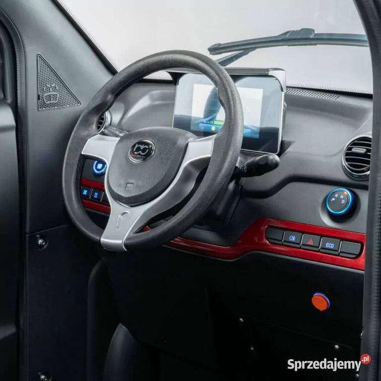 skuter elektryczny zabudowany z dachem MICRO CAR Tarnów