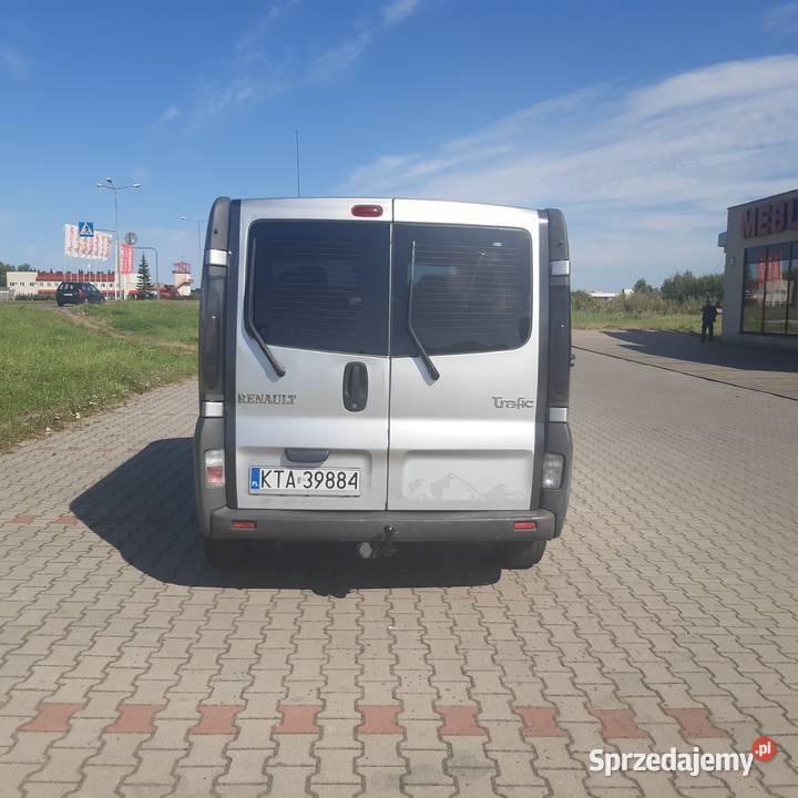 Renault Trafic 2003r 19 dci moc 101 9 osobowy Tarnów