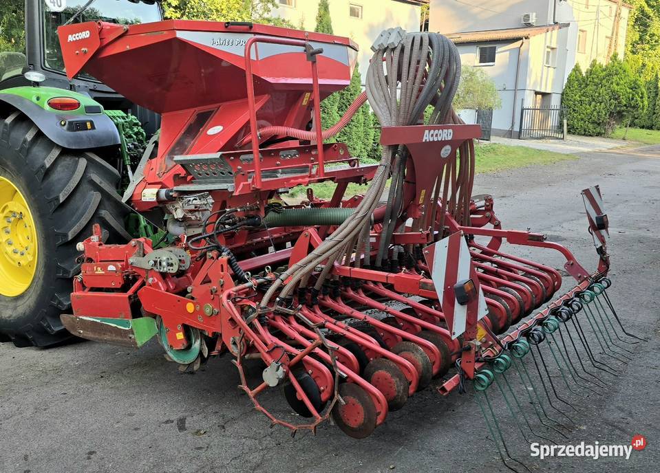 Zestaw uprawowo siewny Kverneland Accord Idrill pro talerze 3m isobus