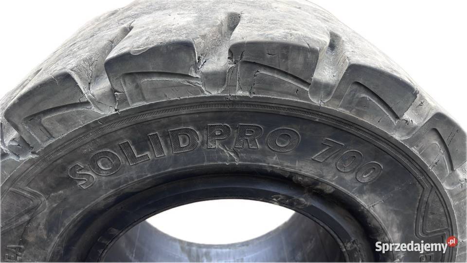 Opony pełne 3556515 35015 Nexen Solidpro 700 Koziegłowy sprzedam