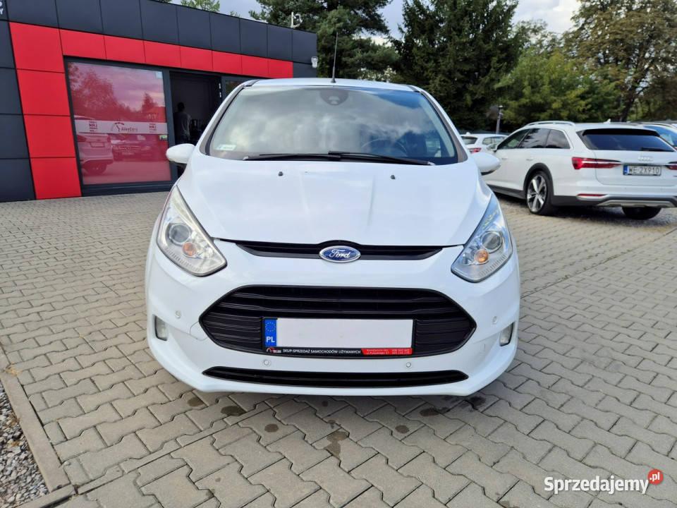 Ford B Titanium