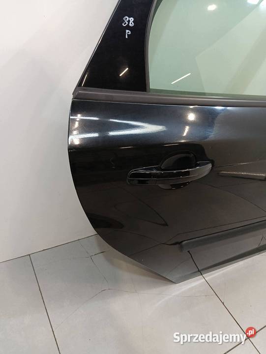 DRZWI PRAWE TYŁ SEDAN FB Ford Focus Mk3 20102019