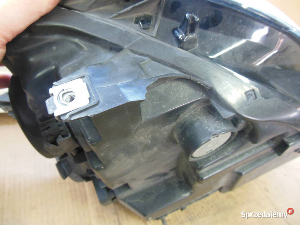 VW PASSAT B8 14 REFLEKTOR PRAWY LAMPA PRZÓD H7 osobowe Lampy przednie Kozy