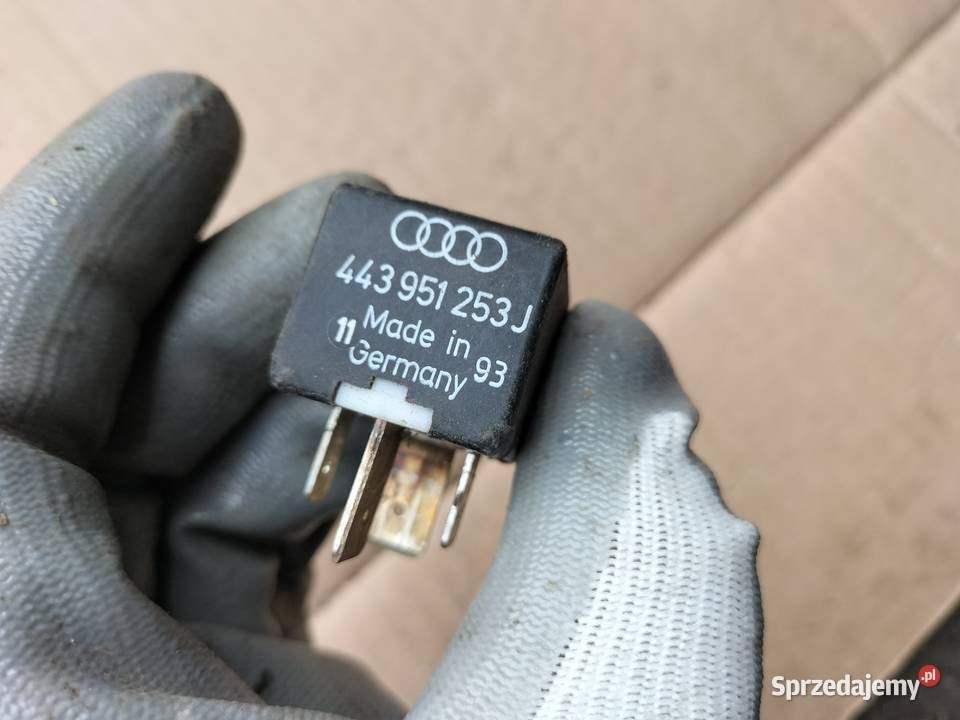 PRZEKAŹNIK SKODA AUDI VW 213 443951253J Kamień-Kolonia