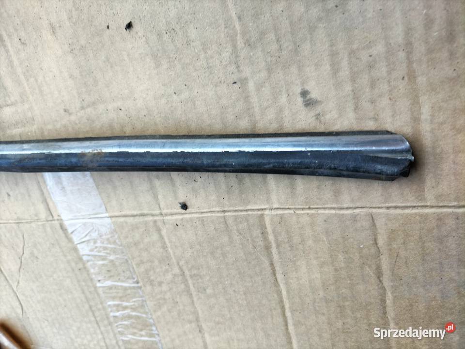 MERCEDES W123 LISTWA ZEWNĘTRZNA CHROM Kamień-Kolonia