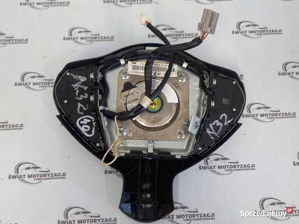 NISSAN JUKE I LIFT 15r AIRBAG poduszka kierowcy Części samochodowe świętokrzyskie