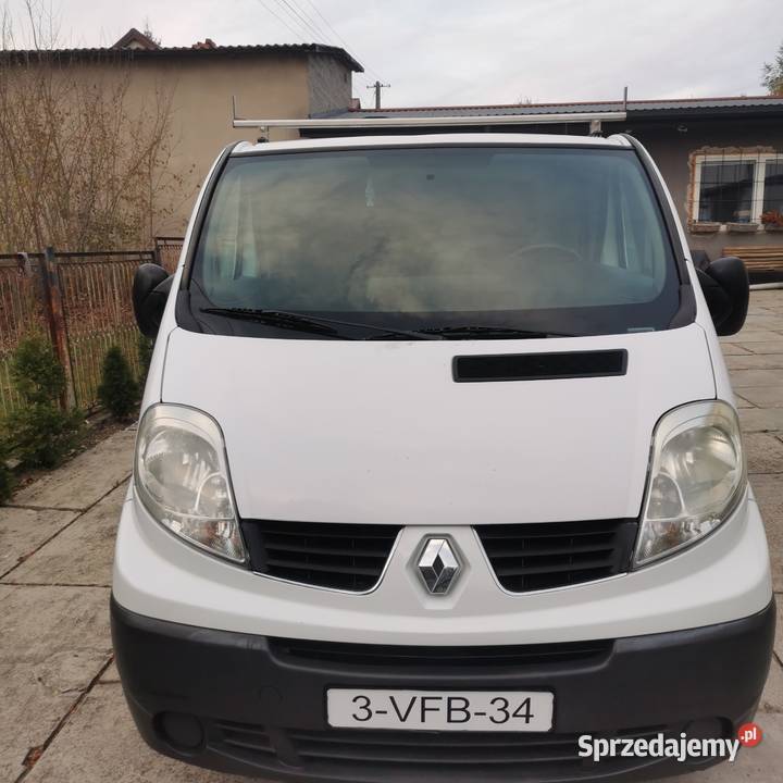 Renault trafic 2008 2.0 dci niski przebieg 186tysiecy