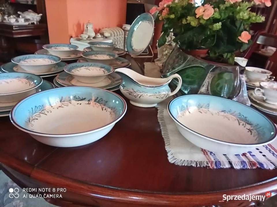 Serwis obiadowy 6 osób Błękitno złoty Elegancki Porcelana i szkło Gdańsk