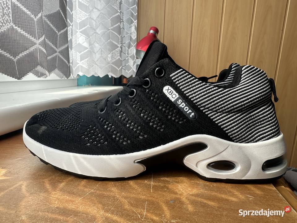 Buty sportowe unisex rozmiar 43 22.5cm
