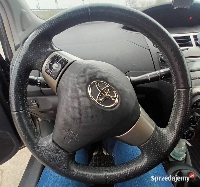 Toyota yaris 133 dvvti 2009 PRYWATNIE 101KM Łódź