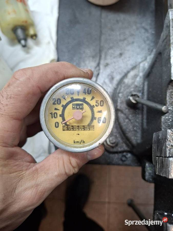 Oryginalny licznik Romet Ogar Komar pokazuje Koszalin