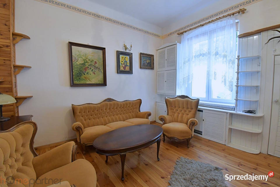 sprzedaży domu wolnostojącego Wrocław 300m2 wolnostojący