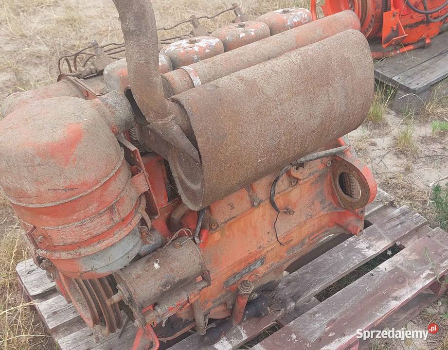 Silnik F4L812 do remontu wal sie obraca Ostrołęka