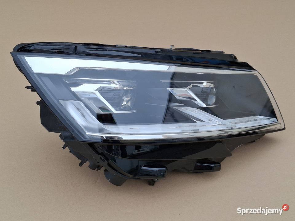 VW T61 T6 LIFT REFLEKTOR PRAWY FULL LED LAMPA osobowe Bieleń