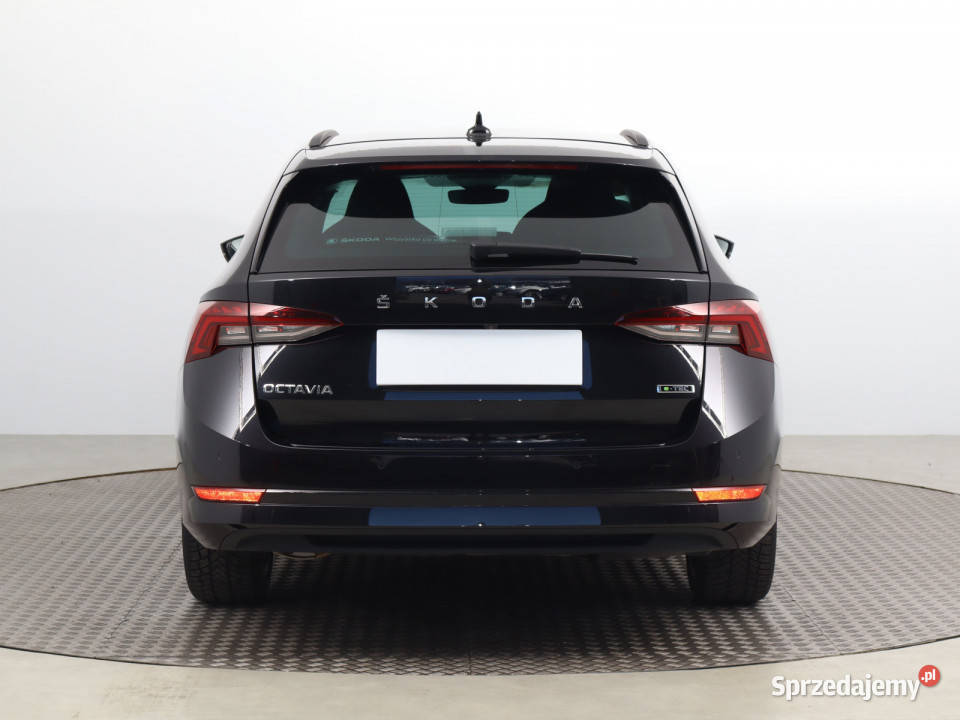 Skoda Octavia 15 TSI etec czarny Octavia Bielany Wrocławskie sprzedam
