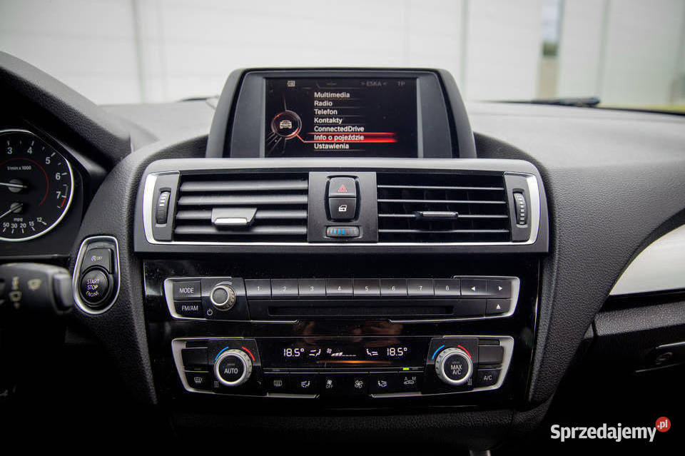 BMW 2 Series 228i benzyna 245 AUTOMAT RWD 2016 r mazowieckie Siedlce