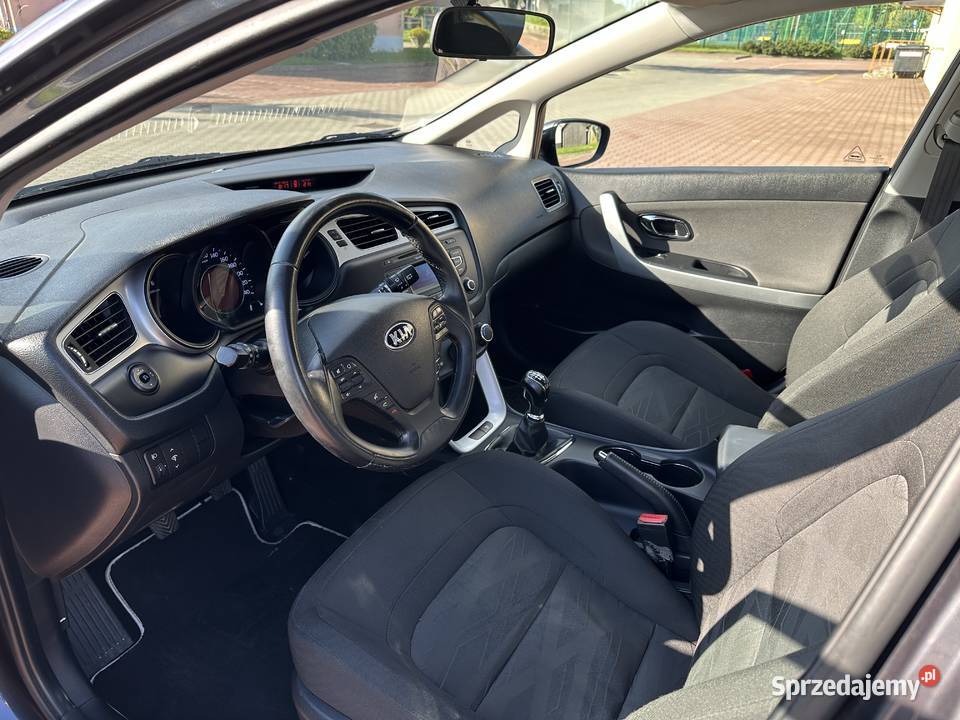 Kia Ceed II 16 Kombi CRDi 110 2013r sprzedam
