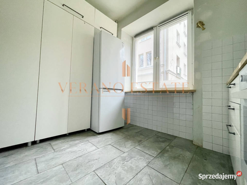 2 3 Pokoje Piwnica Trzystronne W Parter Warszawa