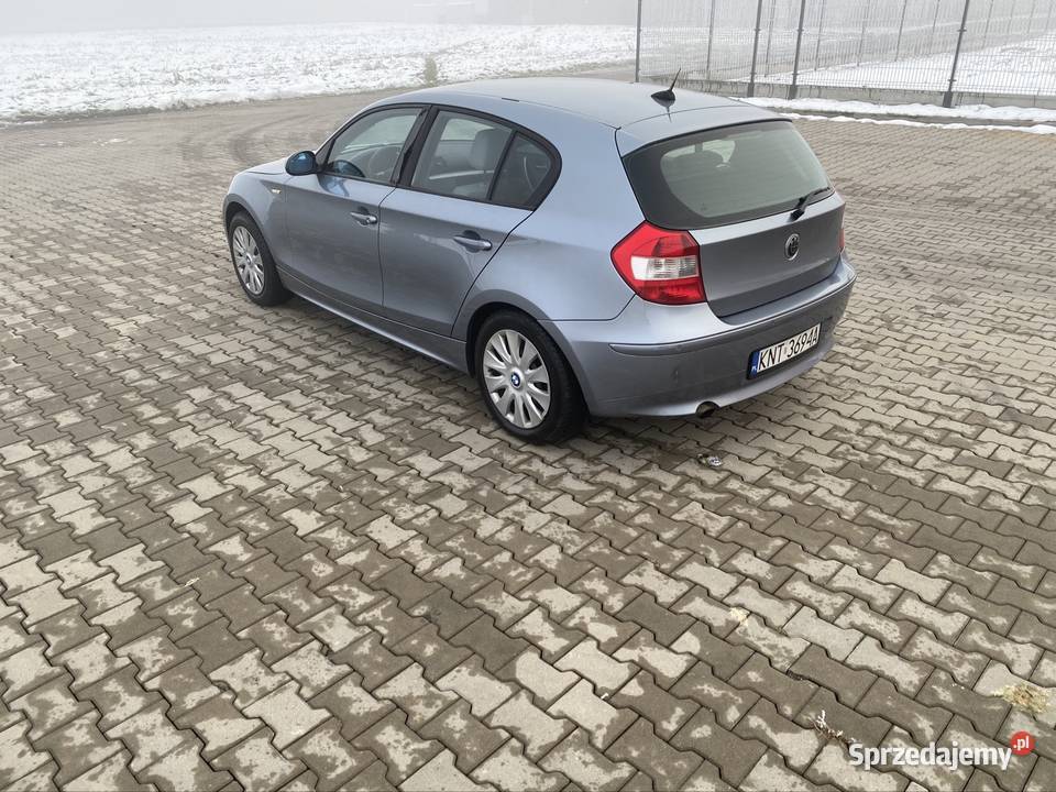 BMW 1 2005r 16 Benzyna ZAMIANA śląskie Katowice