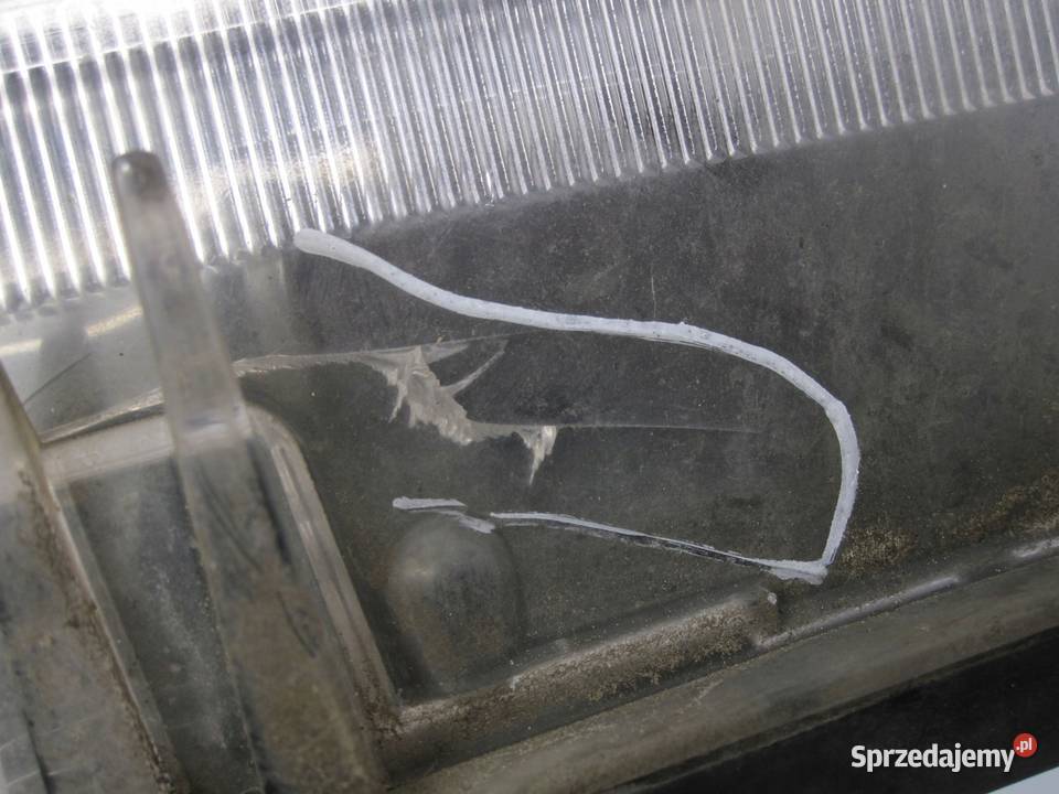 OUTLANDER LIFT II 11r lampa prawa przód ANGLIK Kielce